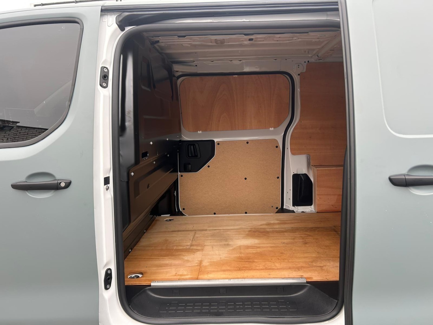 Used Vauxhall Vivaro 2024 for sale - 77808570: Photo 13