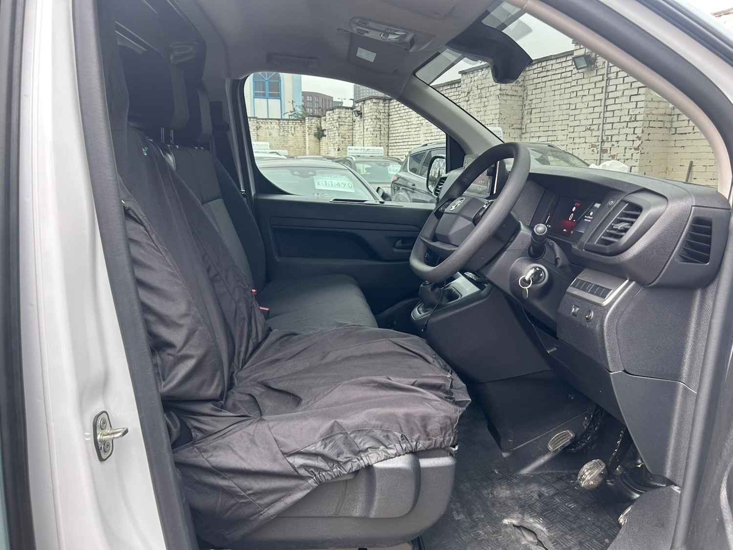 Used Vauxhall Vivaro 2024 for sale - 77808570: Photo 9