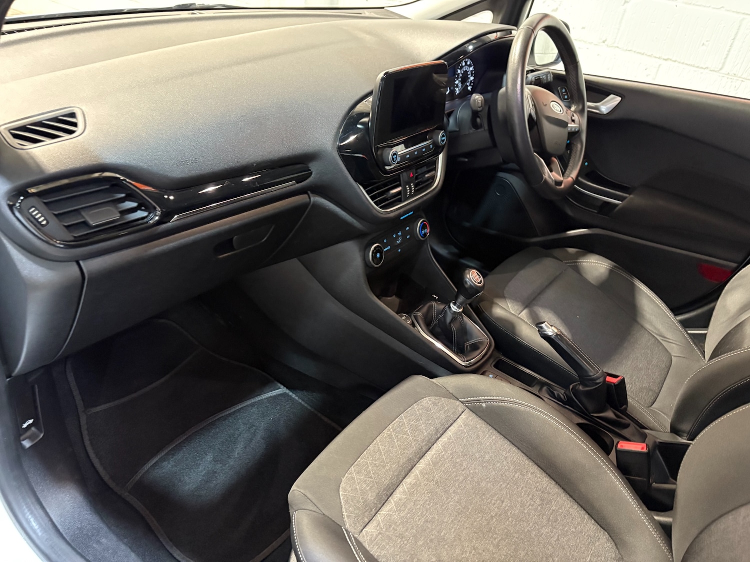 Used Ford Fiesta 2018 for sale - 76651297: Photo 11