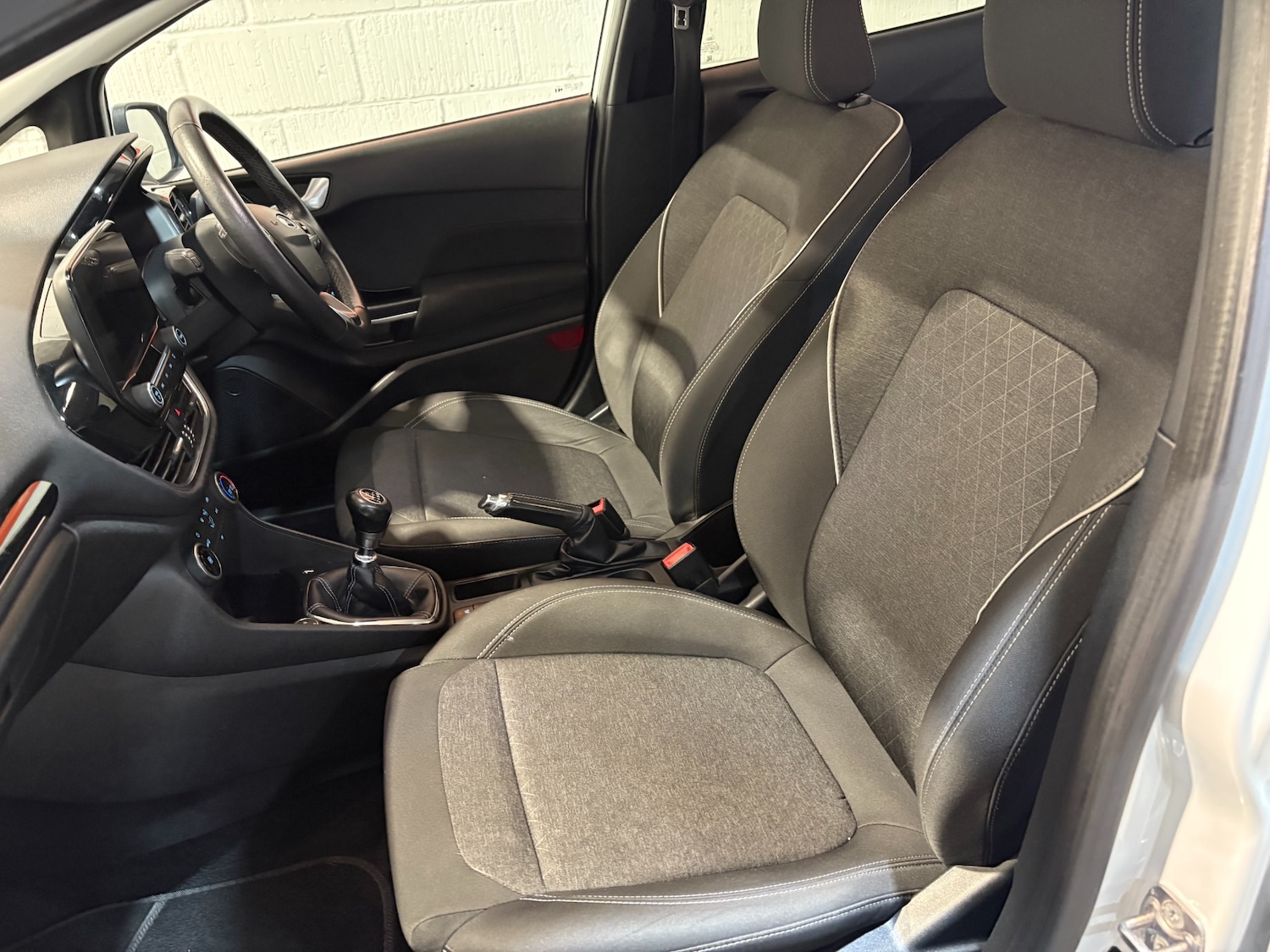 Used Ford Fiesta 2018 for sale - 76651297: Photo 12