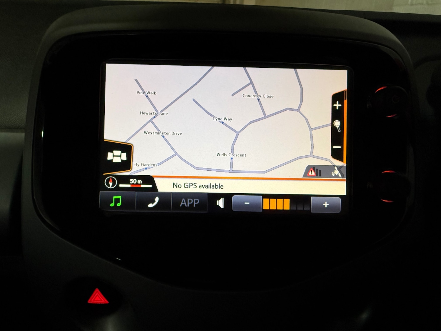 Used Toyota AYGO 2018 for sale - 77446690: Photo 14