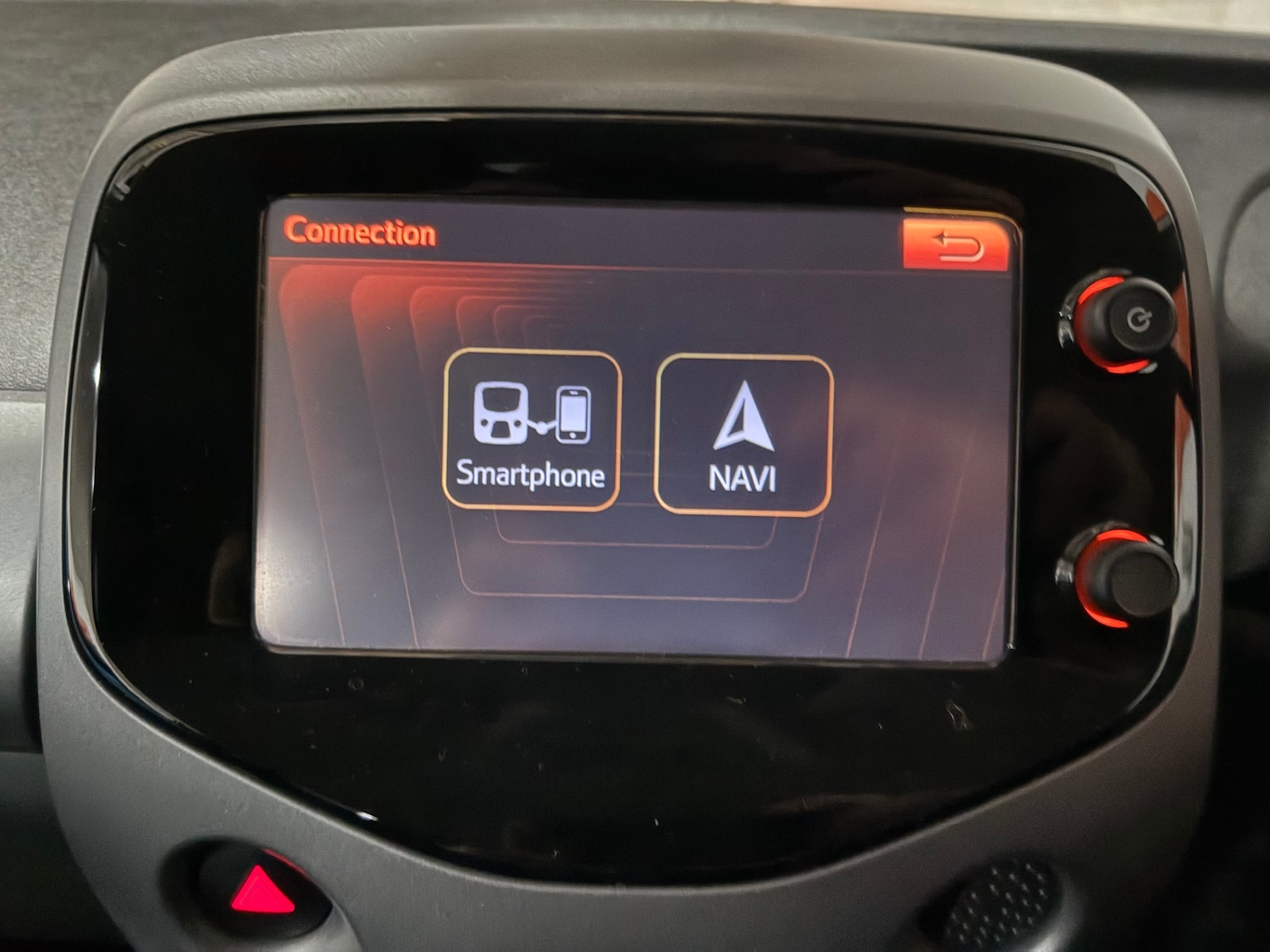 Used Toyota AYGO 2018 for sale - 77446690: Photo 16