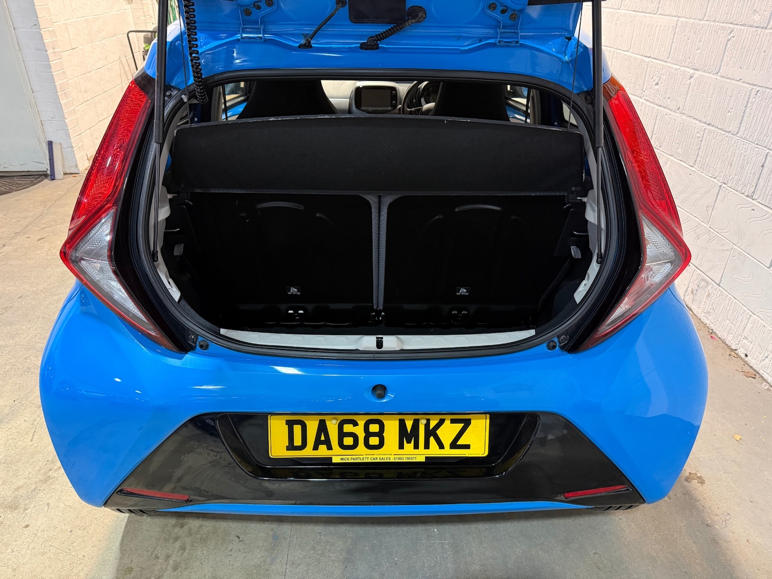 Used Toyota AYGO 2018 for sale - 77446690: Photo 8