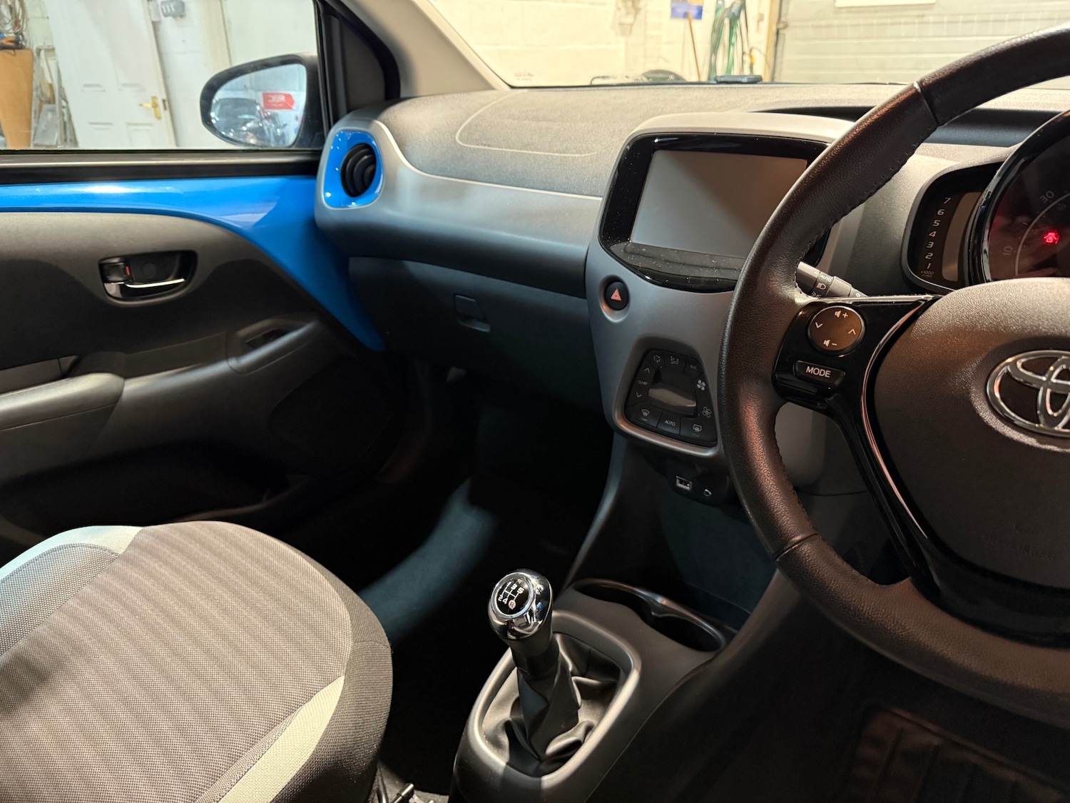 Used Toyota AYGO 2018 for sale - 77446690: Photo 9