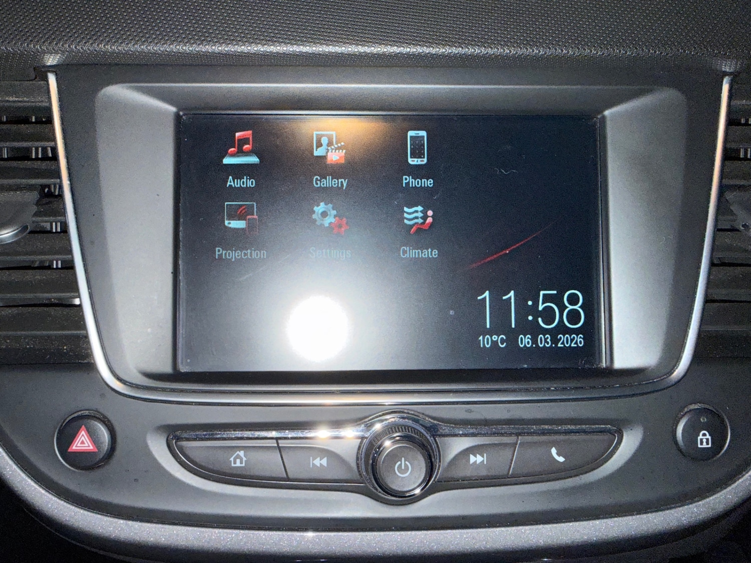 Used Vauxhall Crossland 2021 for sale - 77775467: Photo 17