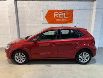 Used Volkswagen Polo 2015 for sale - 74181172: Photo