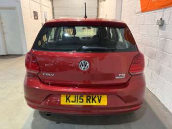 Used Volkswagen Polo 2015 for sale - 74181172: Photo