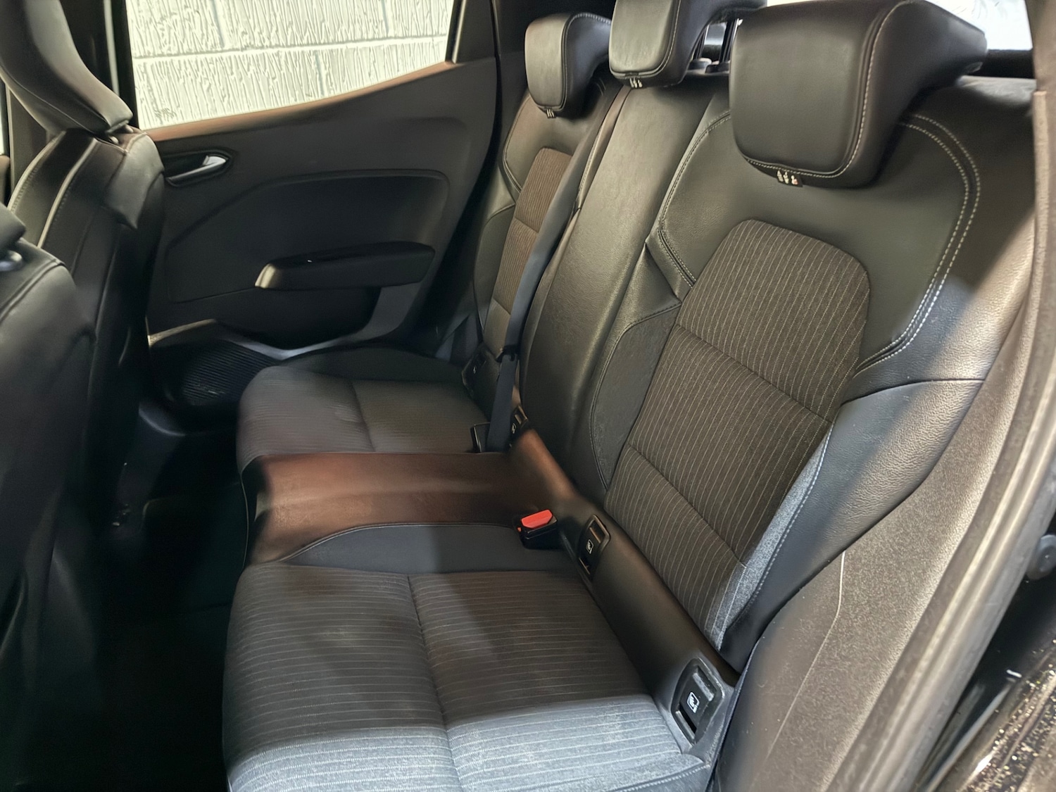 Used Renault Clio 2022 for sale - 77198100: Photo 11