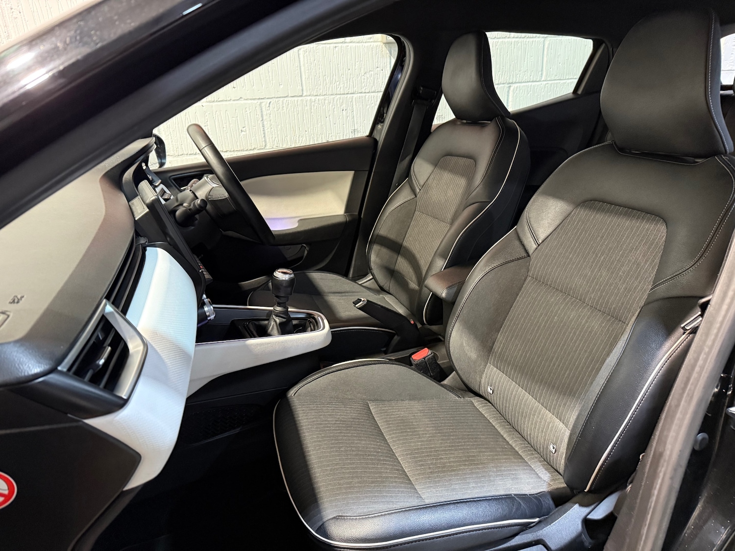 Used Renault Clio 2022 for sale - 77198100: Photo 12