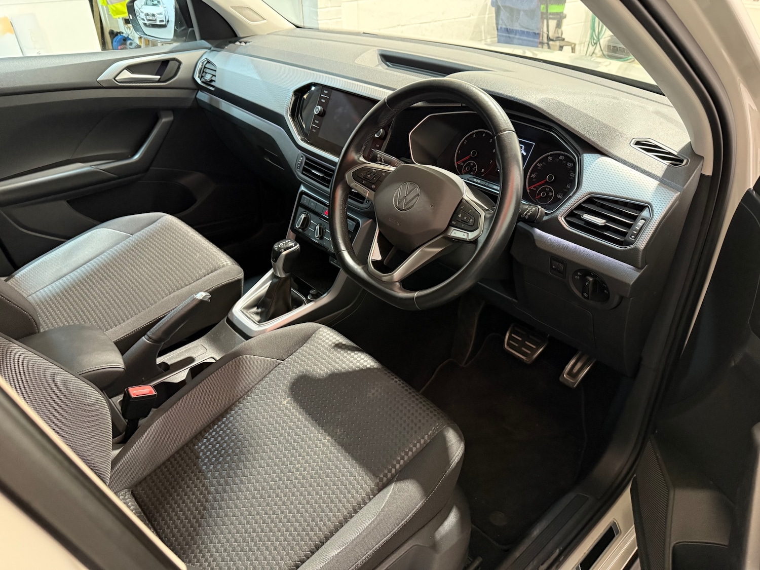 Used Volkswagen T-Cross 2021 for sale - 76008407: Photo 11