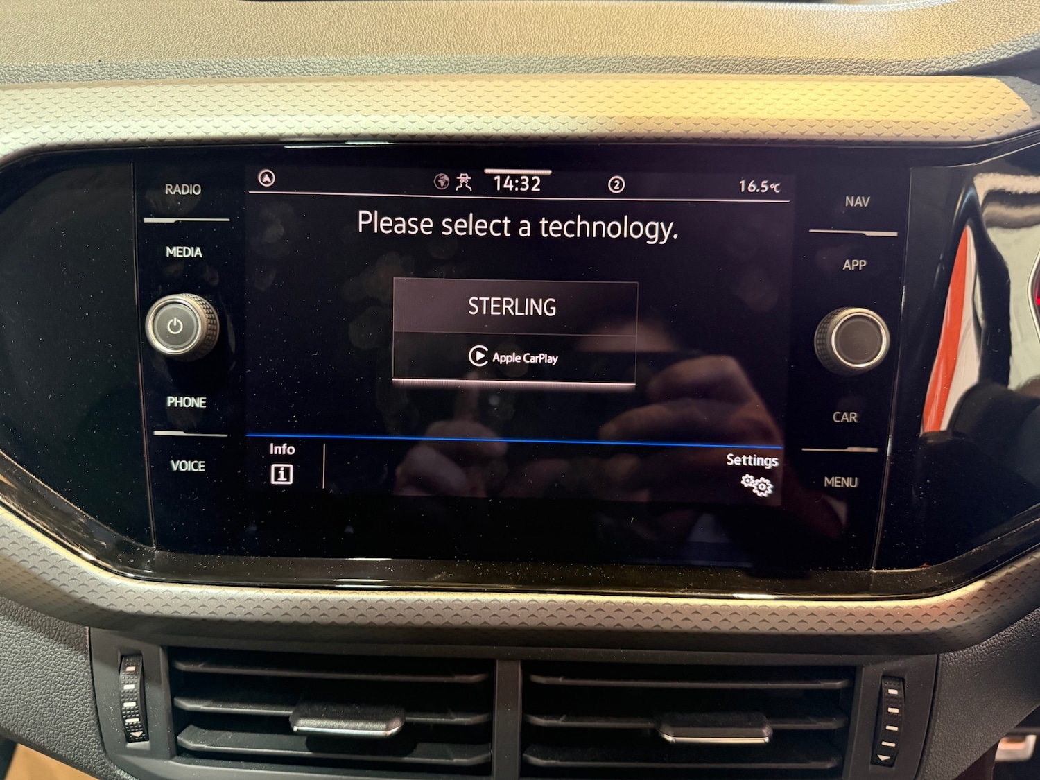 Used Volkswagen T-Cross 2021 for sale - 76008407: Photo 17