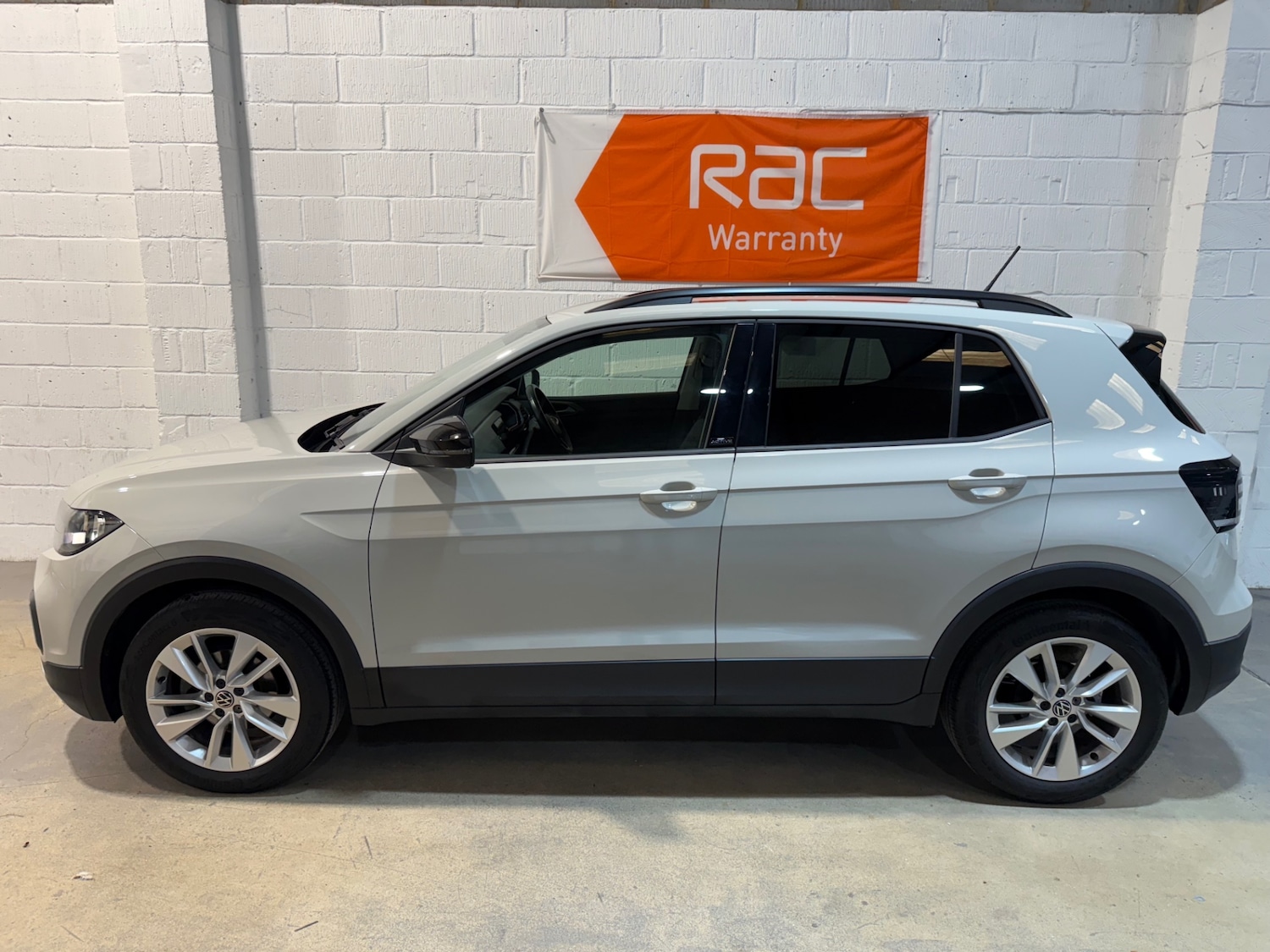 Used Volkswagen T-Cross 2021 for sale - 76008407: Photo 2