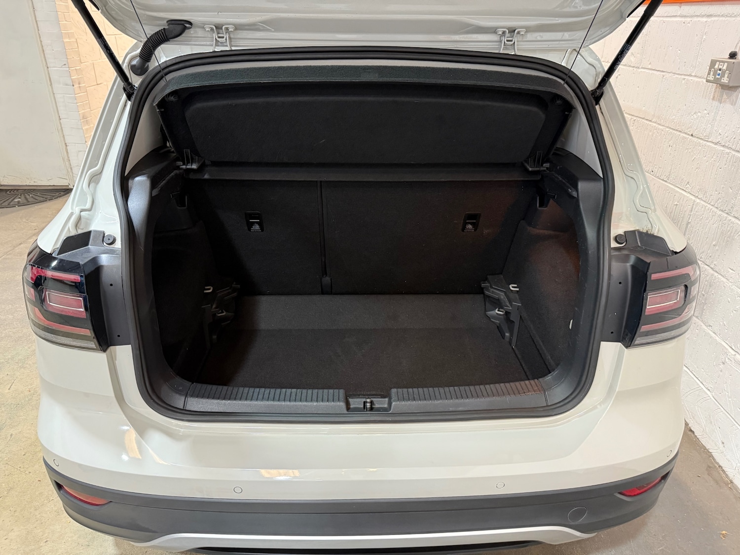 Used Volkswagen T-Cross 2021 for sale - 76008407: Photo 9