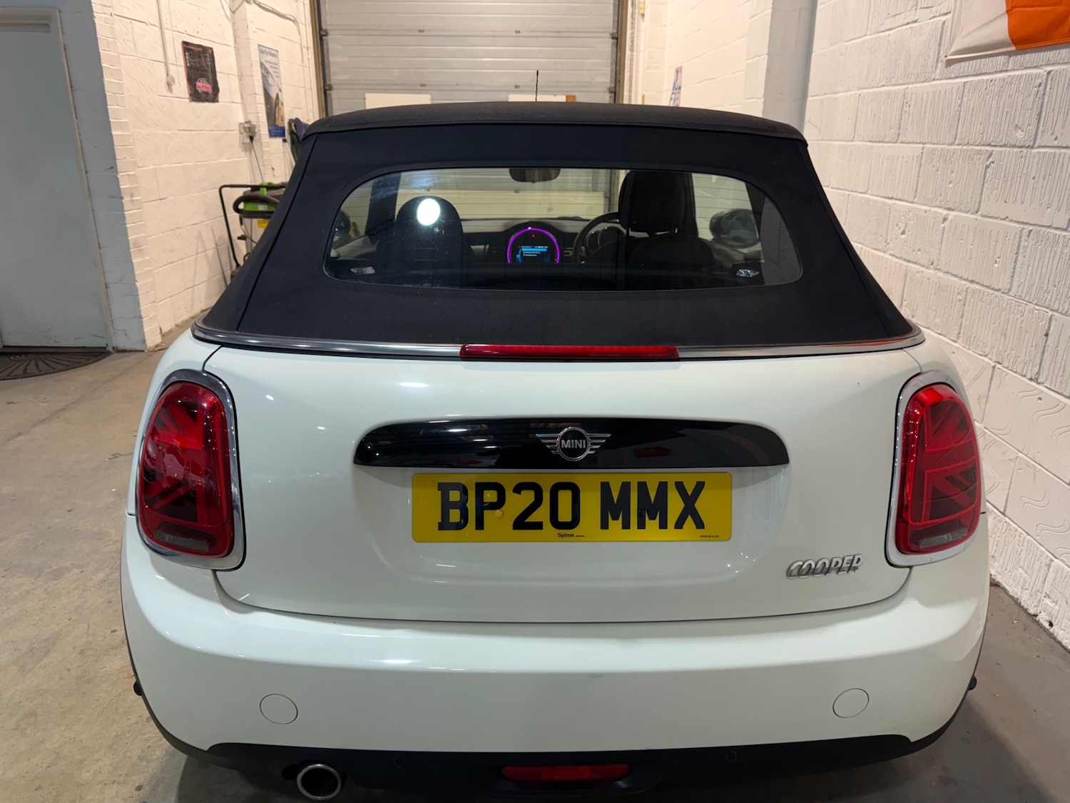Used MINI Convertible 2020 for sale - 76719979: Photo 5
