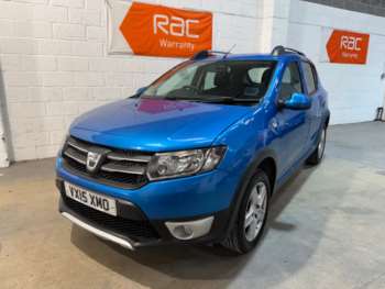2015 (15) - 0.9 TCe Laureate 5dr