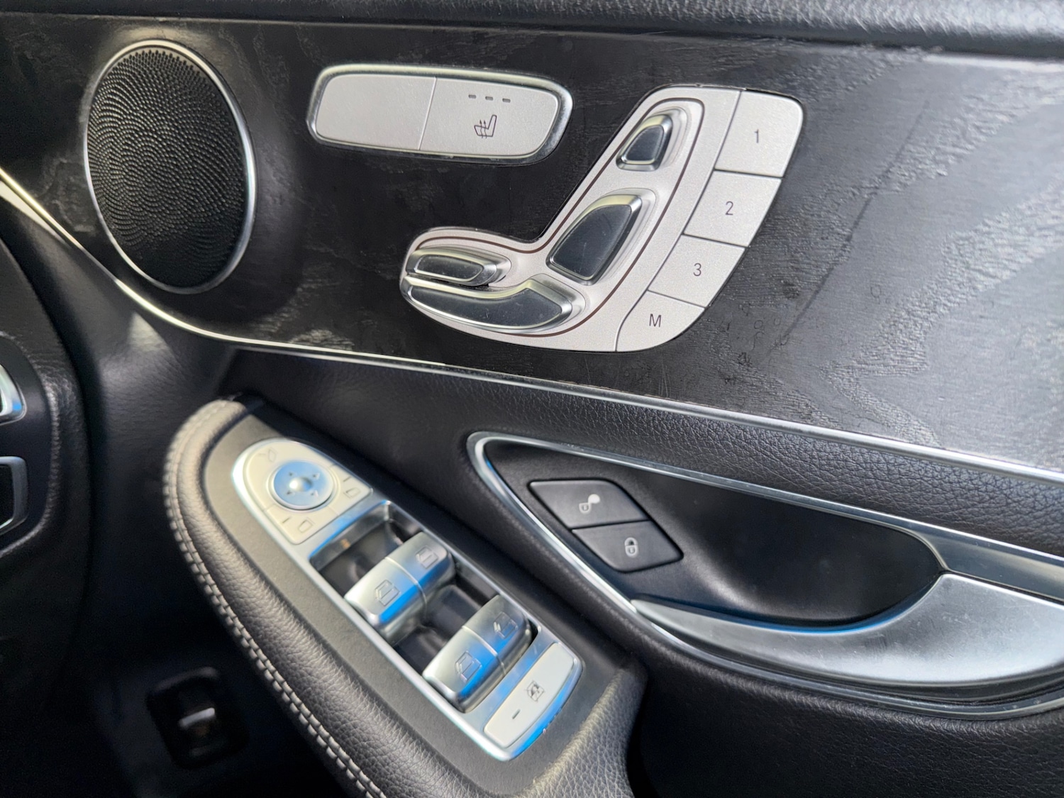 Used Mercedes-Benz GLC 2016 for sale - 77445764: Photo 15