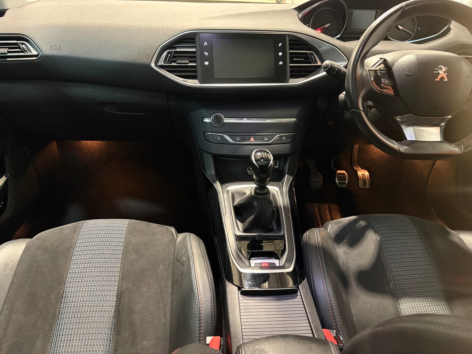 Used Peugeot 308 2019 for sale - 77324025: Photo 10