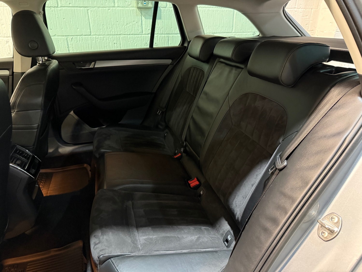 Used Skoda Superb 2016 for sale - 77462062: Photo 13