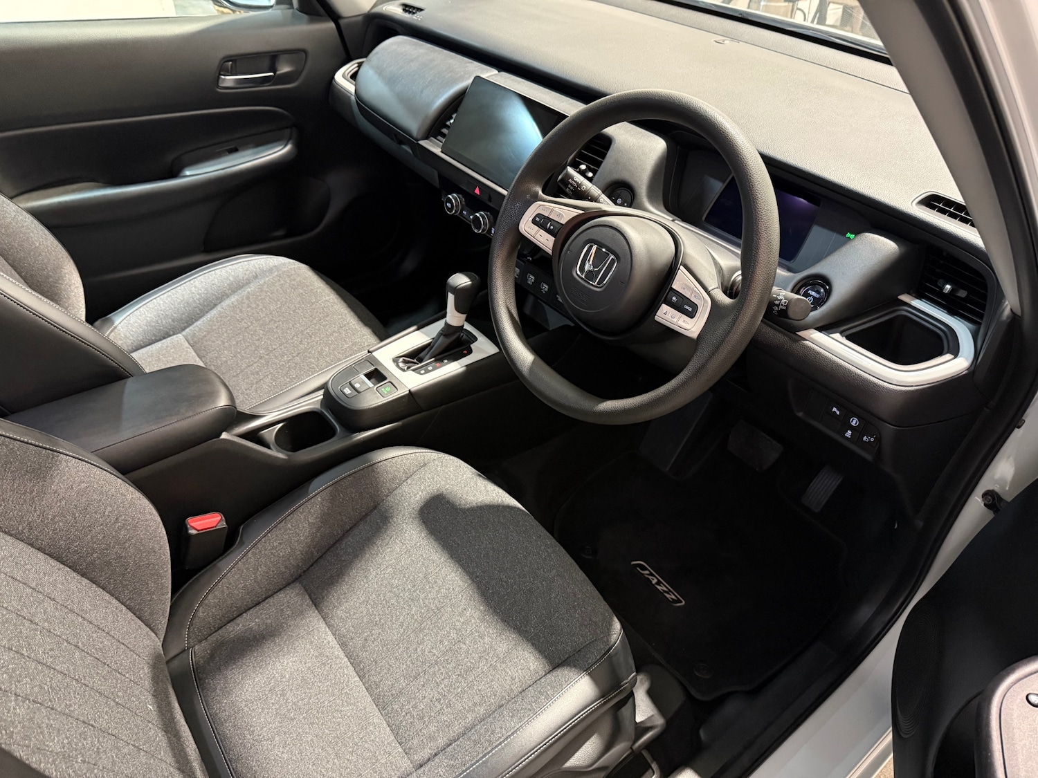 Used Honda Jazz 2020 for sale - 77298639: Photo 11