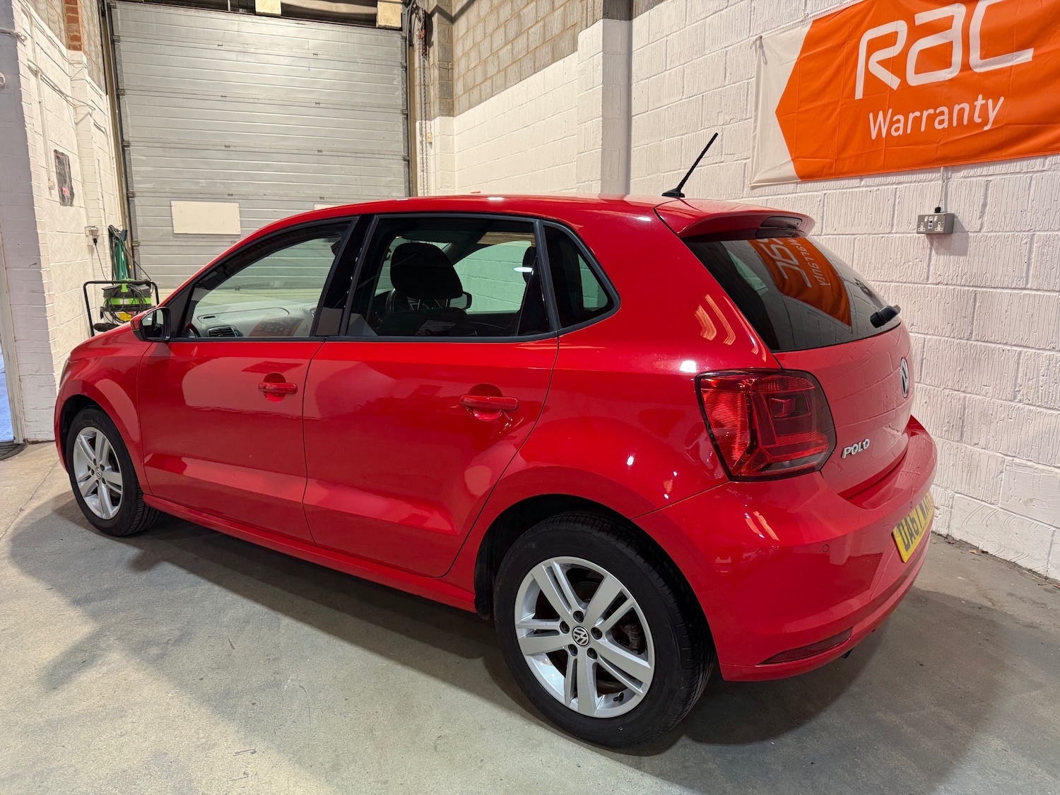 Used Volkswagen Polo 2017 for sale - 77759750: Photo 3