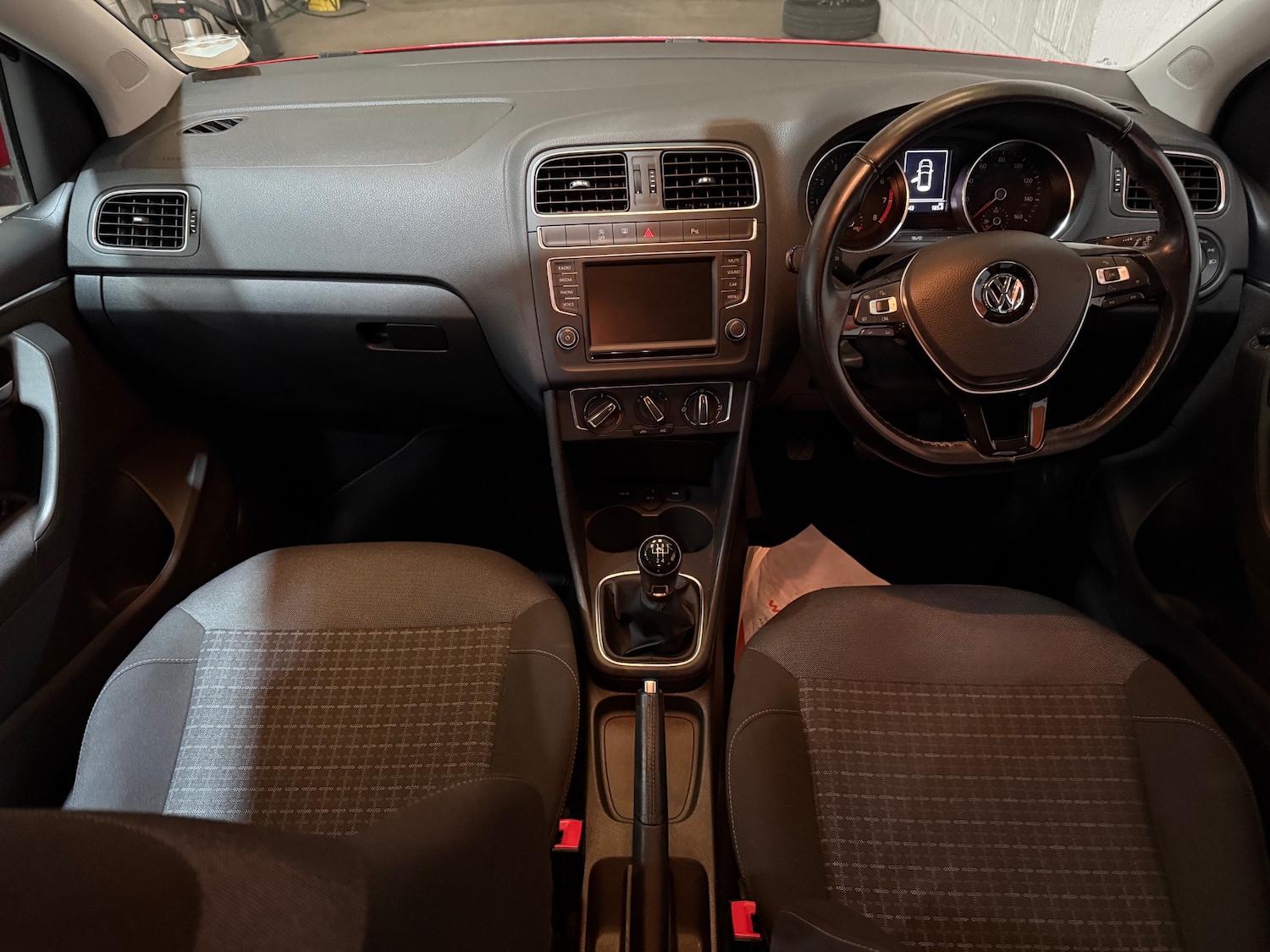 Used Volkswagen Polo 2017 for sale - 77759750: Photo 8