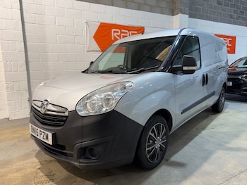 Used Vauxhall Combo 2015 for sale - 77297987: Photo