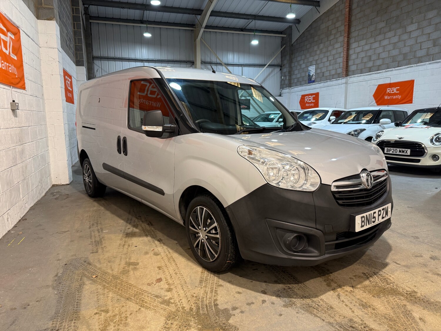 Used Vauxhall Combo 2015 for sale - 77297987: Photo 5