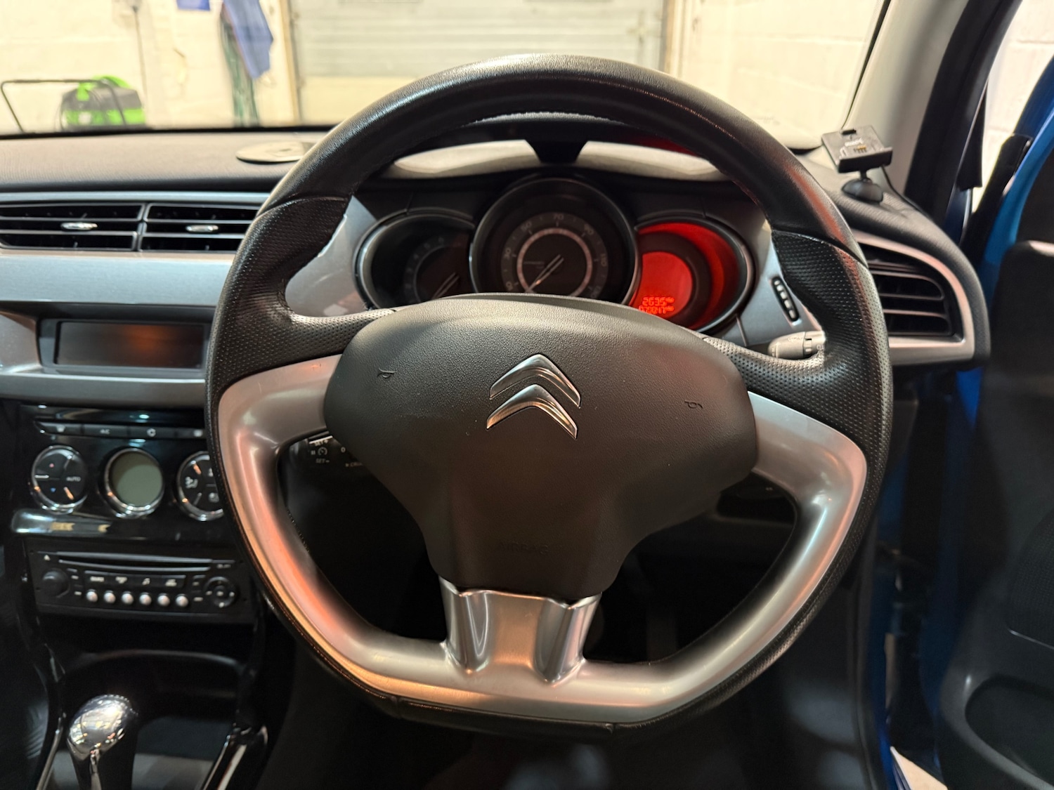 Used Citroen C3 2010 for sale - 76129386: Photo 11