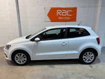 Used Volkswagen Polo 2015 for sale - 75526863: Photo