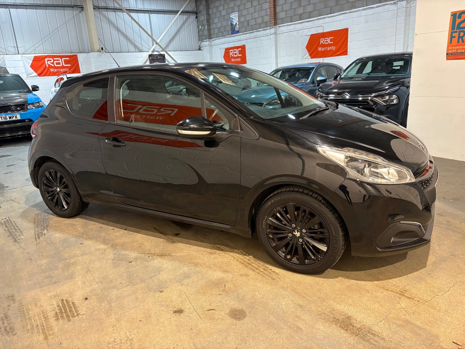 Used Peugeot 208 2018 for sale - 77086137: Photo 7