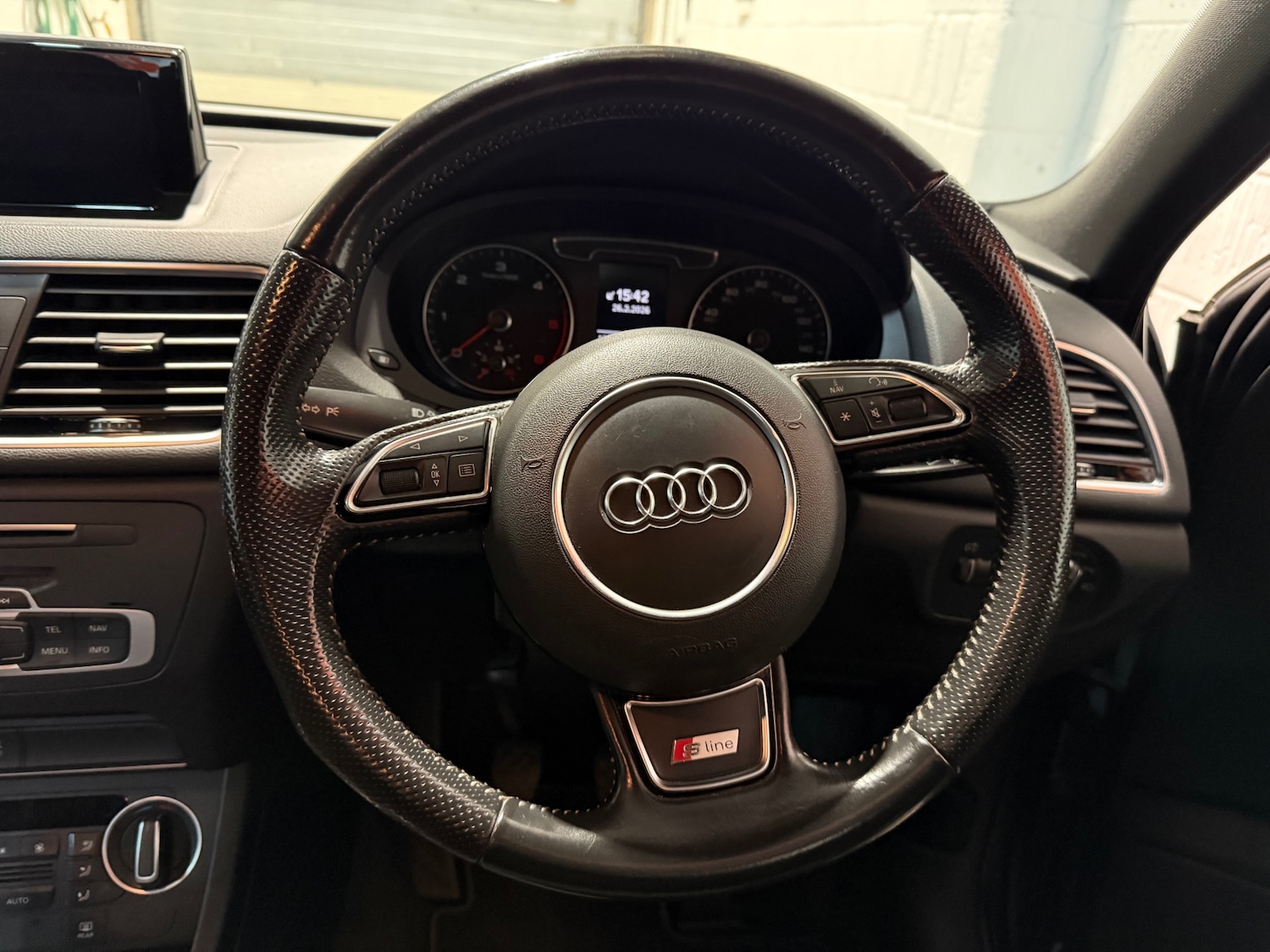 Used Audi Q3 2015 for sale - 77639637: Photo 12