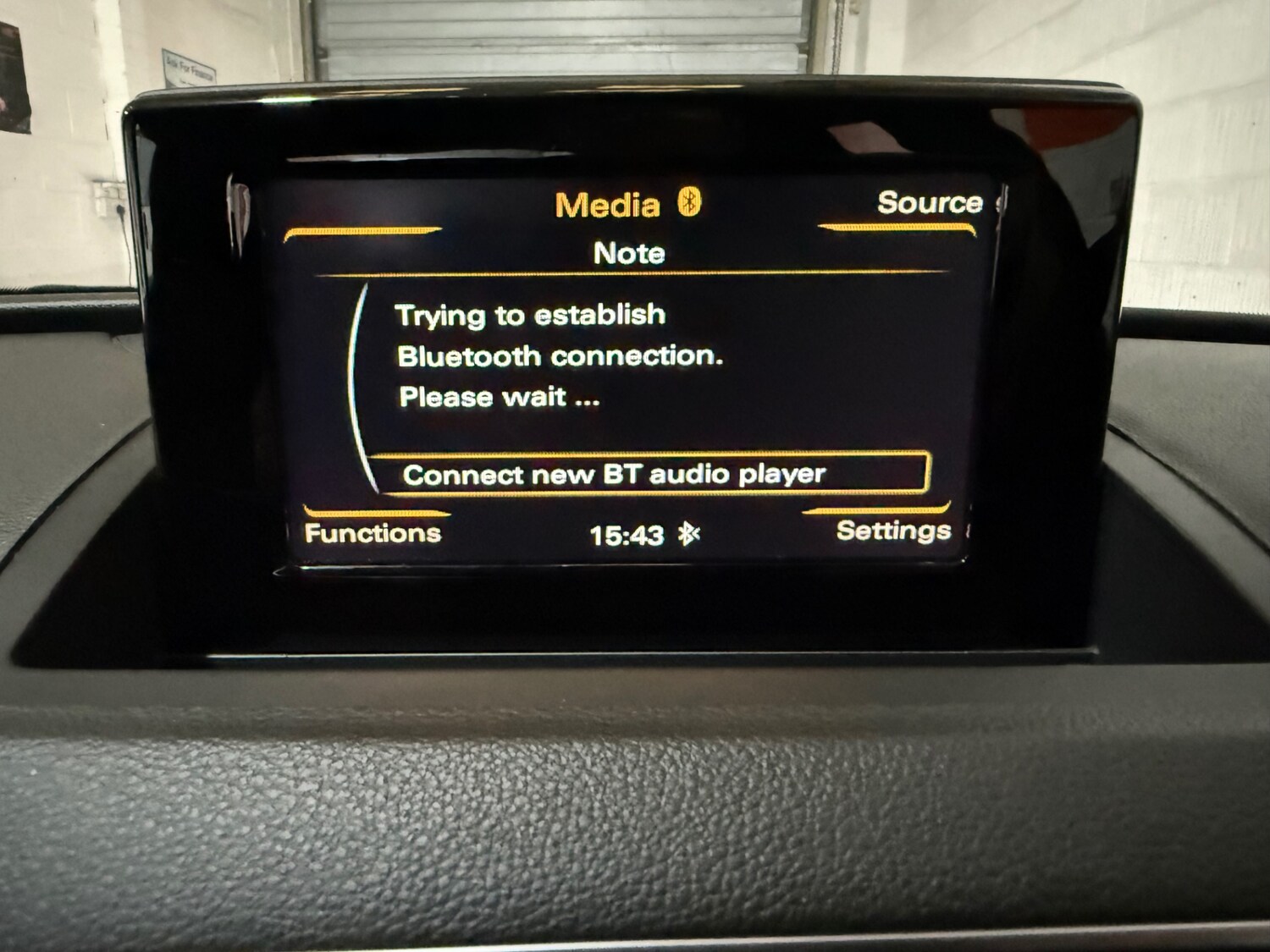 Used Audi Q3 2015 for sale - 77639637: Photo 15