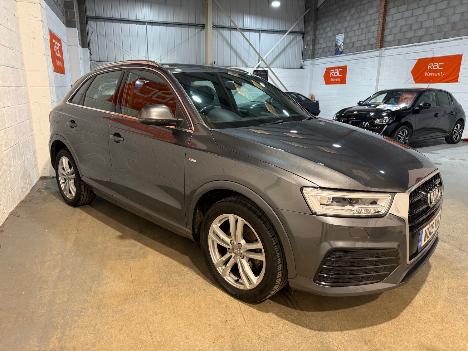 Used Audi Q3 2015 for sale - 77639637: Photo 5