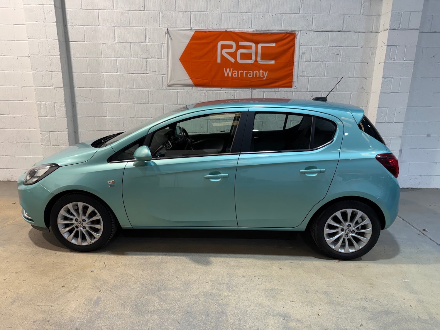 Used Vauxhall Corsa 2016 for sale - 78011374: Photo 2