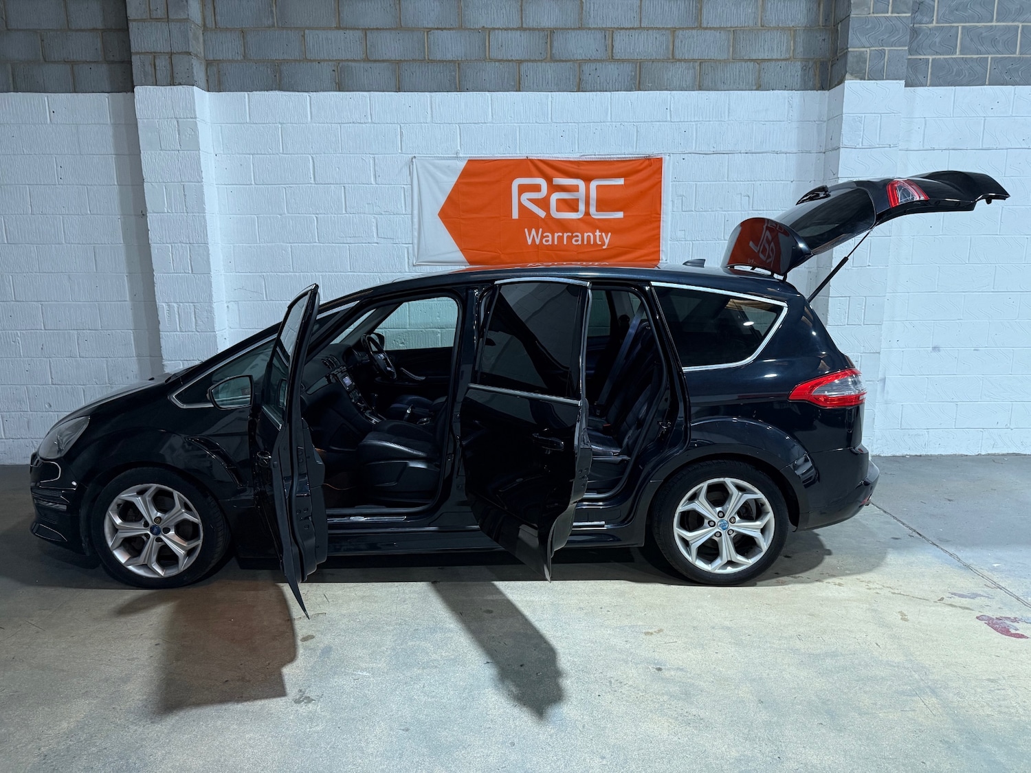 Used Ford S-Max 2010 for sale - 77324222: Photo 7