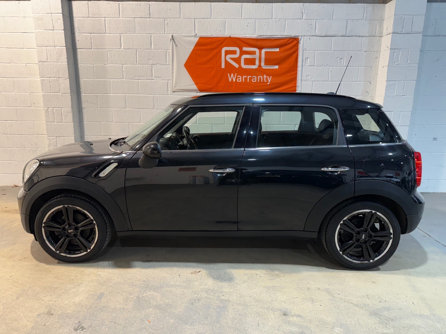 Used MINI Countryman 2015 for sale - 76763258: Photo 2