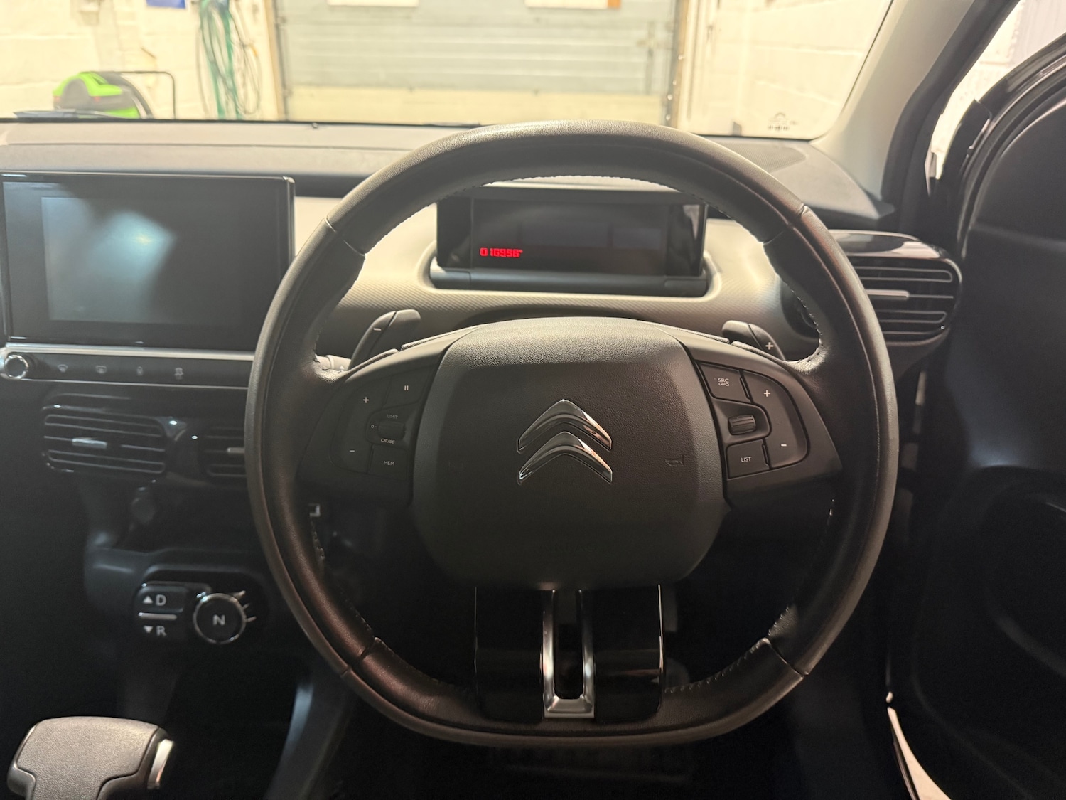 Used Citroen C4 Cactus 2017 for sale - 76948168: Photo 11