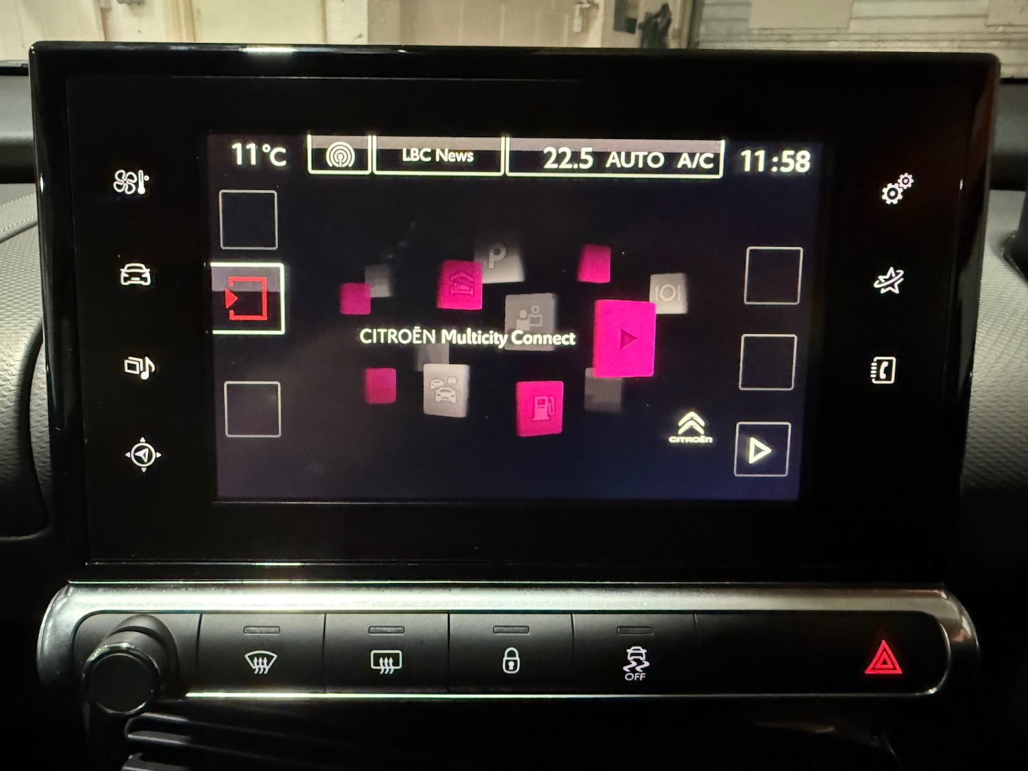 Used Citroen C4 Cactus 2017 for sale - 76948168: Photo 18