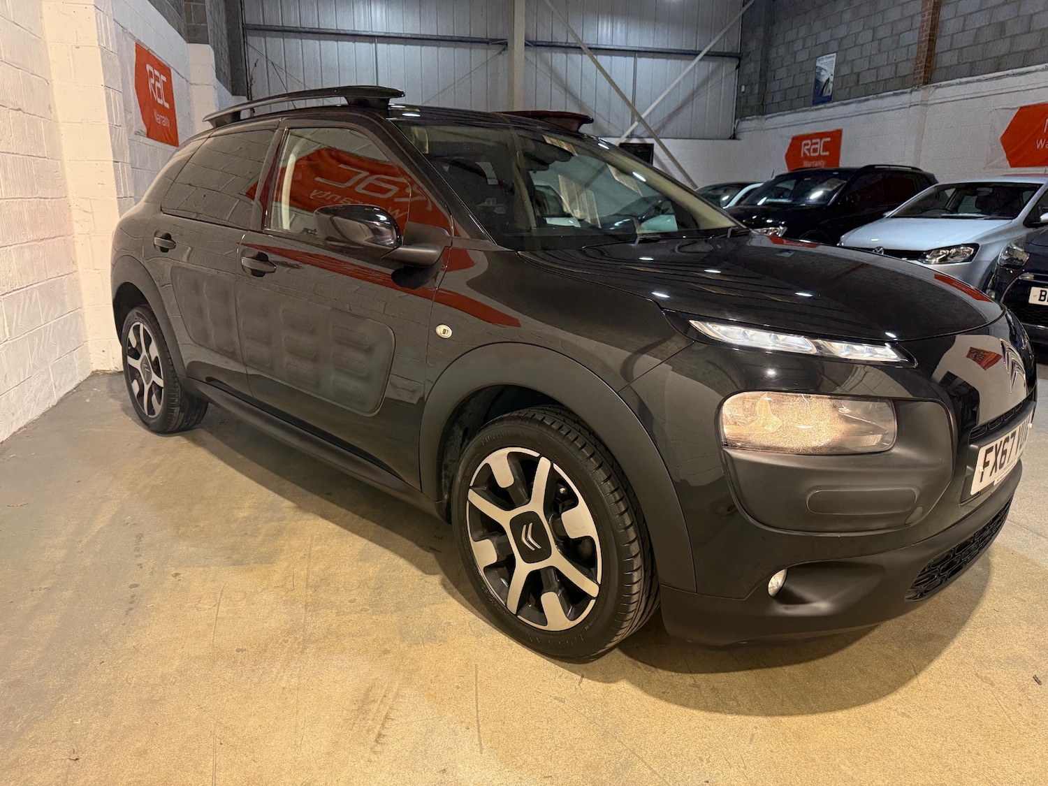 Used Citroen C4 Cactus 2017 for sale - 76948168: Photo 5