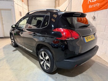 Used Peugeot 2008 2014 for sale - 76355283: Photo