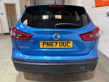 Used Nissan Qashqai 2017 for sale - 78802892: Photo