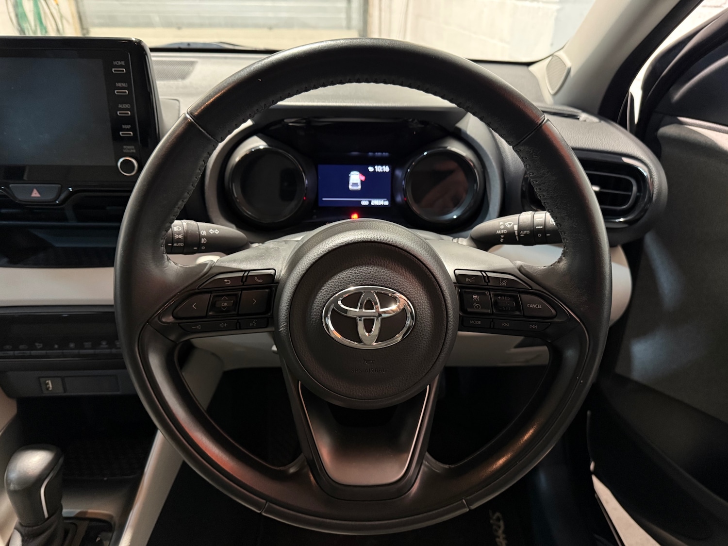 Used Toyota Yaris 2021 for sale - 77665393: Photo 14