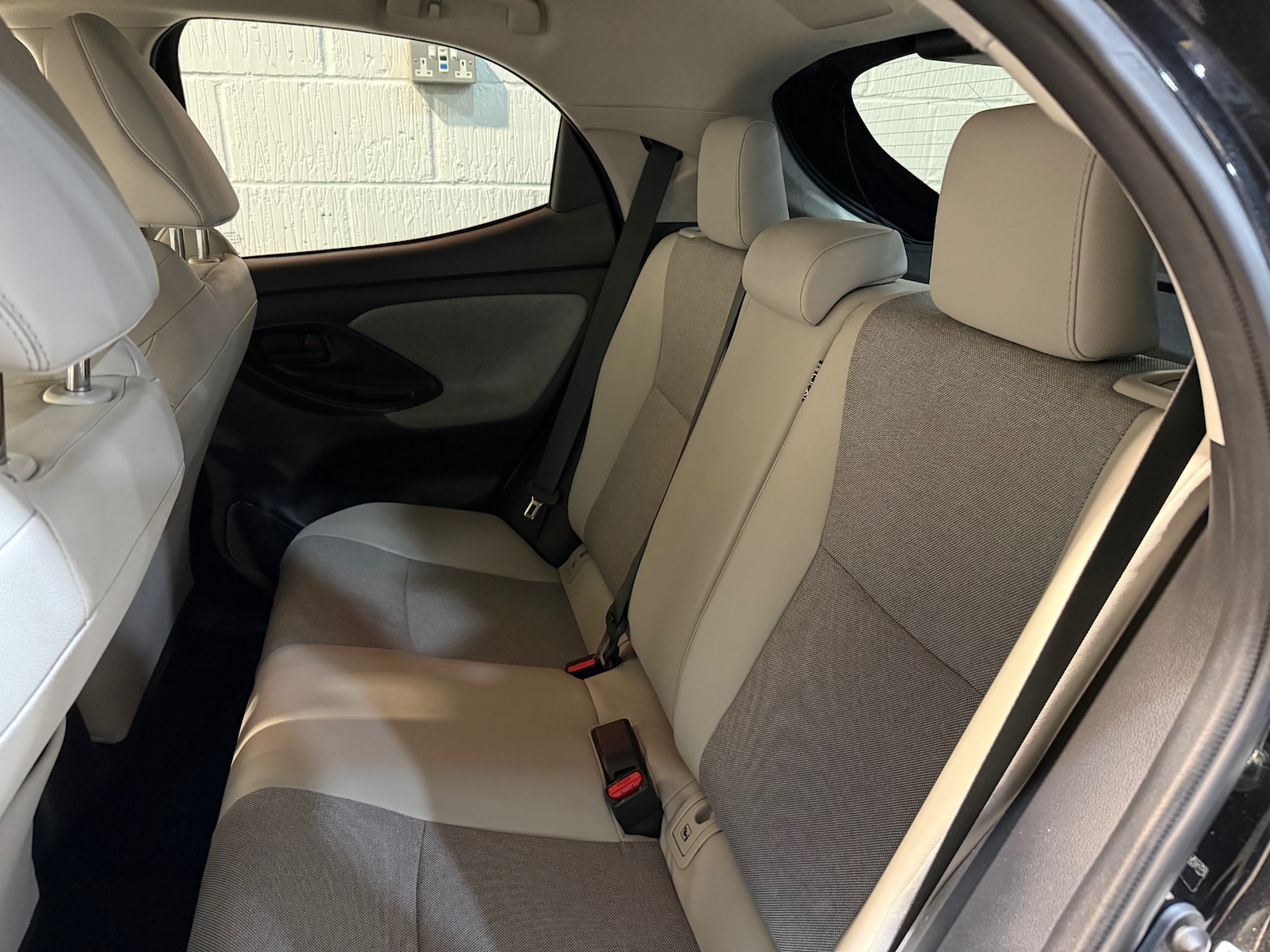 Used Toyota Yaris 2021 for sale - 77665393: Photo 9