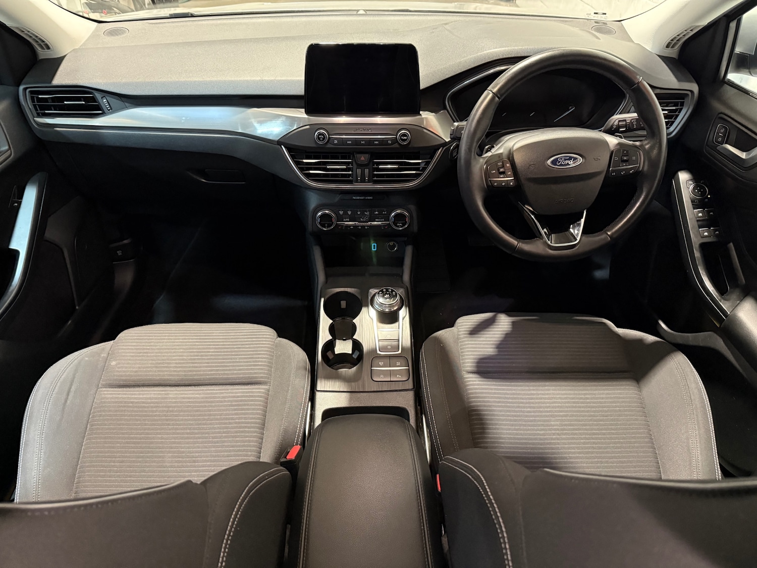 Used Ford Focus 2019 for sale - 76904954: Photo 9