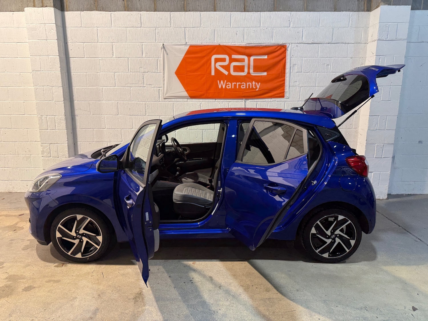 Used Hyundai i10 2021 for sale - 76506235: Photo 7