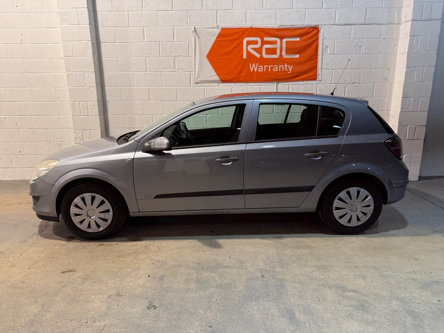 Used Vauxhall Astra 2007 for sale - 76859931: Photo 2