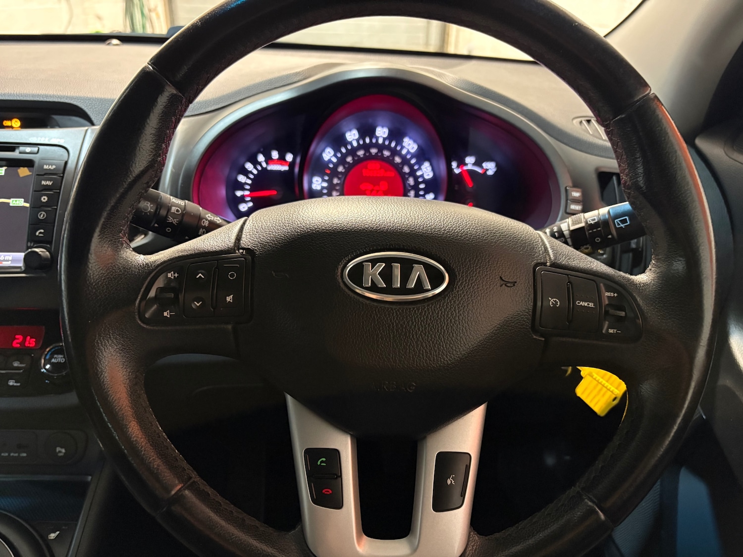 Used Kia Sportage 2011 for sale - 77233855: Photo 14