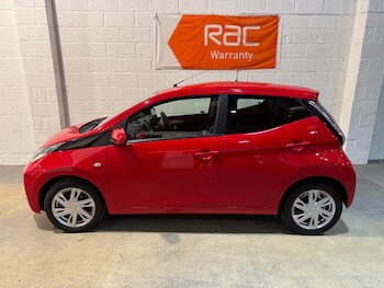 Used Toyota AYGO 2016 for sale - 76130308: Photo 2