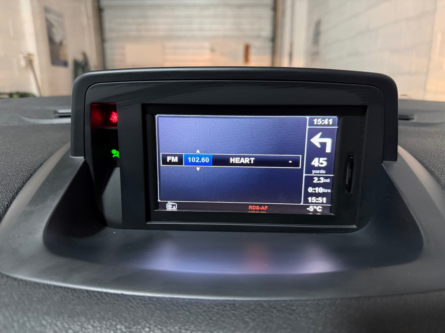 Used Renault Megane 2011 for sale - 77391770: Photo 15