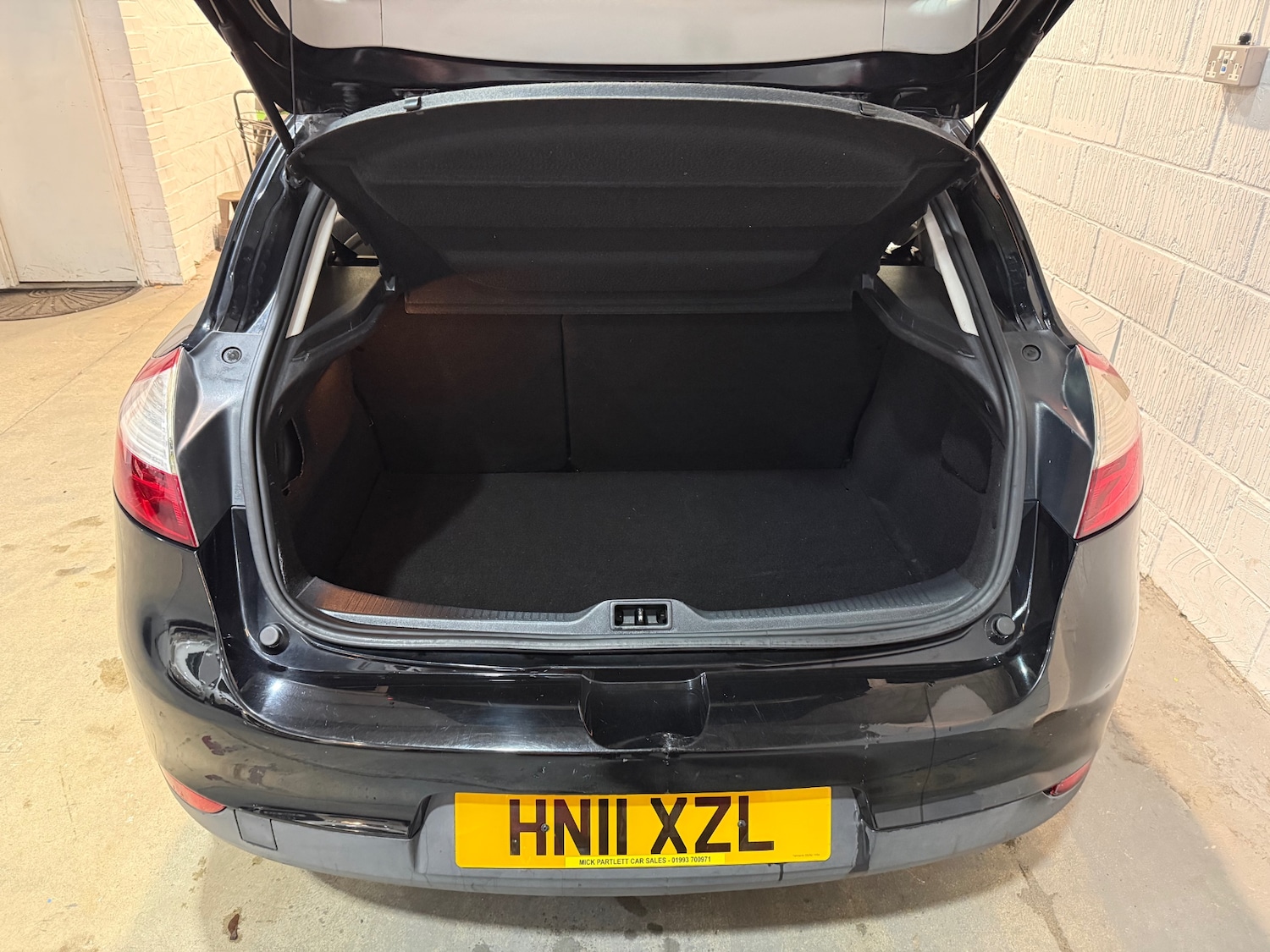 Used Renault Megane 2011 for sale - 77391770: Photo 8